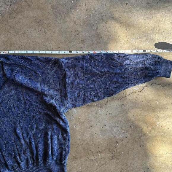Vintage Y2K Coogi Knit Patterned Sweater, Blue Textured Pullover, Size L - Picture 3 of 3